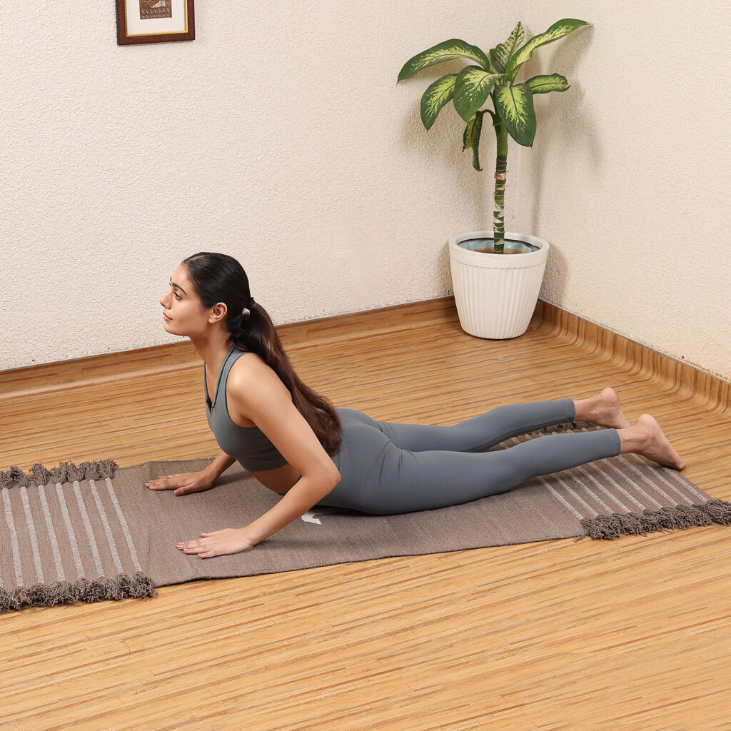 Jeeva Myrobalan & Dark Siyahi Yoga Mat, YM7